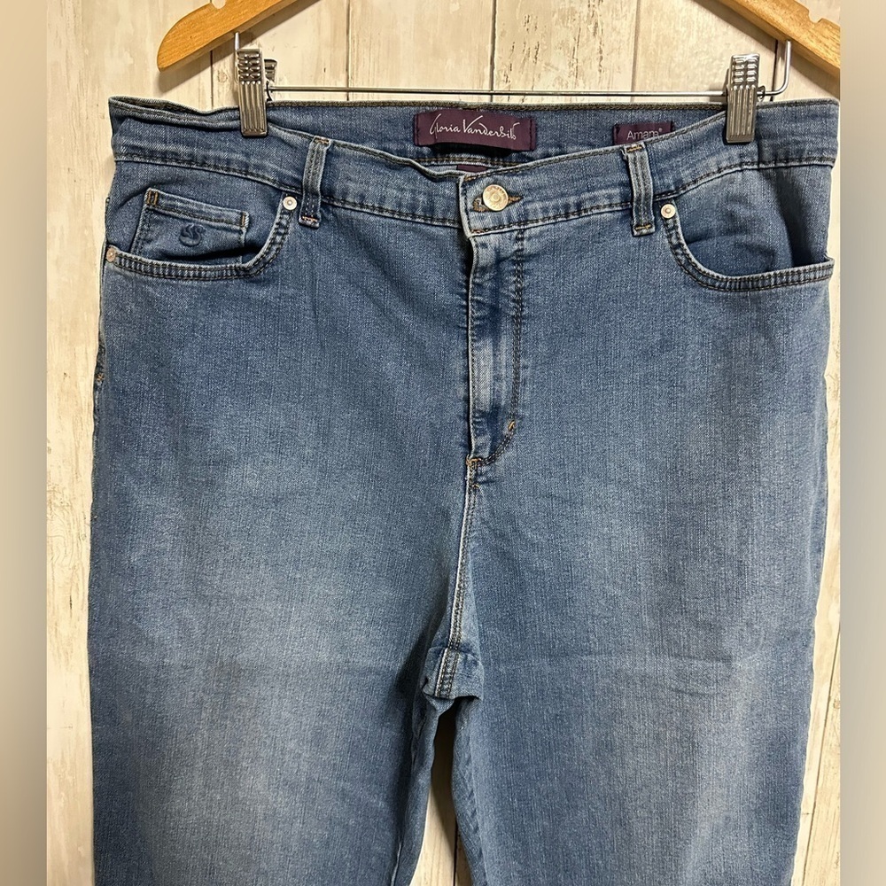 Gloria Vanderbilt Amanda Cropped Jeans Size 16 - Picture 3 of 6